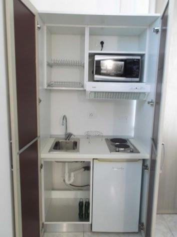 Monolocale in pieno centro storico completamente ristrutturato con angolo cottura e bagno finestrato con doccia. Perfetto come appoggio al mare! no ci - Foto 4
