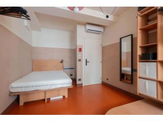 Room 1