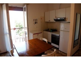 APPARTAMENTO IN CENTRO A 3 STUDENTI/ESSE