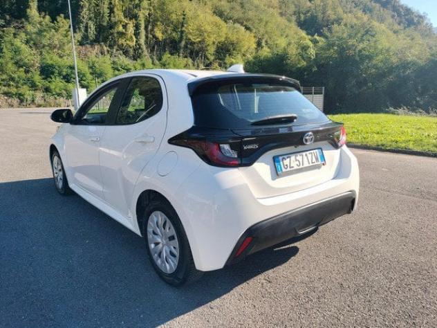 Toyota Yaris Yaris 1.5h Business - Foto 8