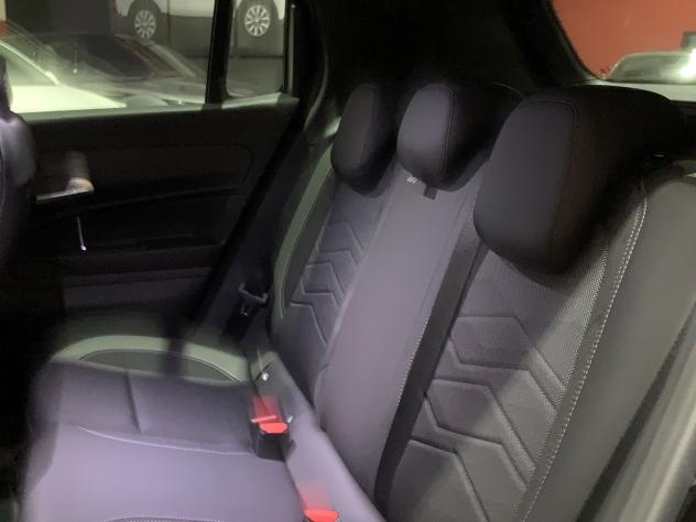 Jeep Avenger Avenger 1.2 turbo e-hybrid mhev Summit fwd 110cv edct6 KM0 - Foto 8