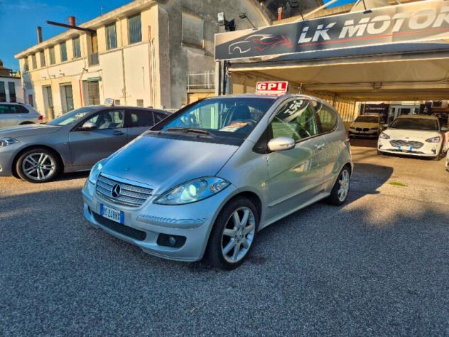 MERCEDES Classe A (W/C169) A 150 CoupClassic - Foto 3