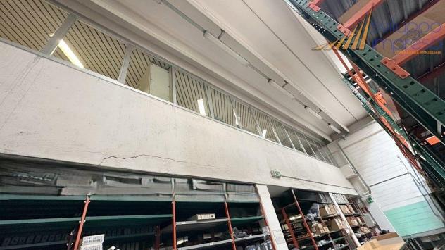 CAPANNONE IN QUARTIERE ARTIGIANALE IN VENDITA A MILANO - Foto 12