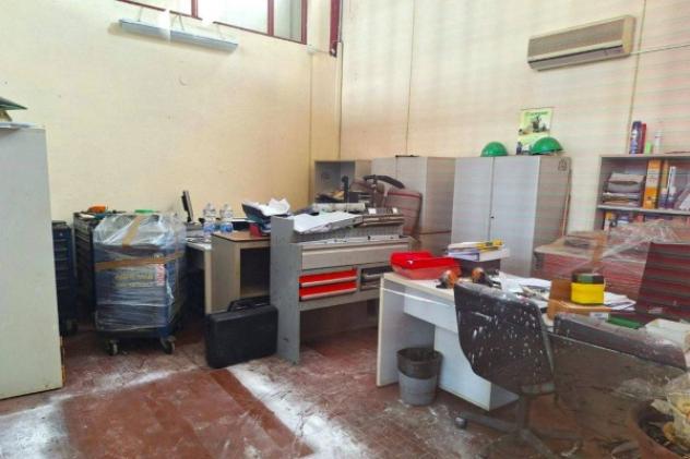 Immobile in asta di 975 m² in vendita a Elmas - Foto 9
