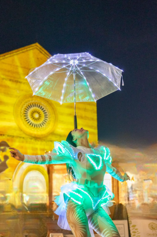 Artisti di strada farfalle luminose Organizziamo e personalizziamo ogni evento!