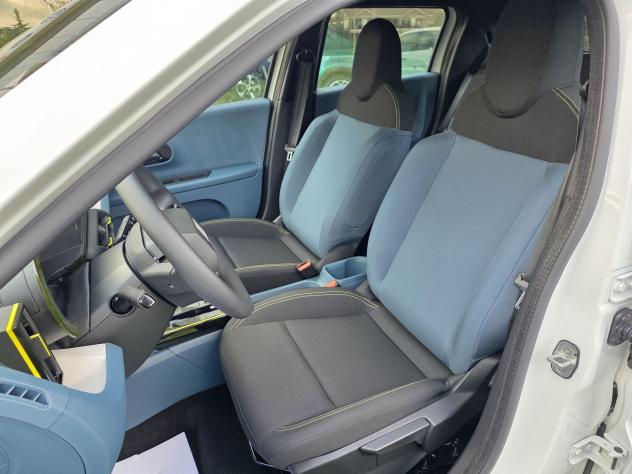 FIAT Grande Panda Hybrid Hybrid Icon con Bonus Easy Go' - Foto 9