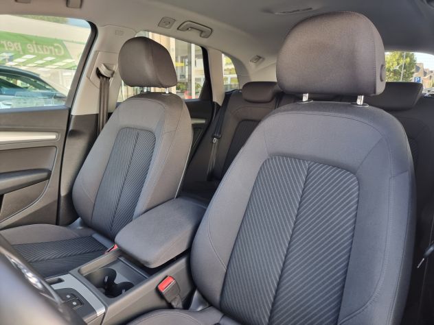 Audi Q5 35 TDI S tronic Business 163cv - Foto 6