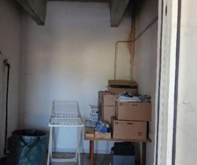 Immobile in asta di 594 m² con più di 5 locali in vendita a Simaxis - Foto 9