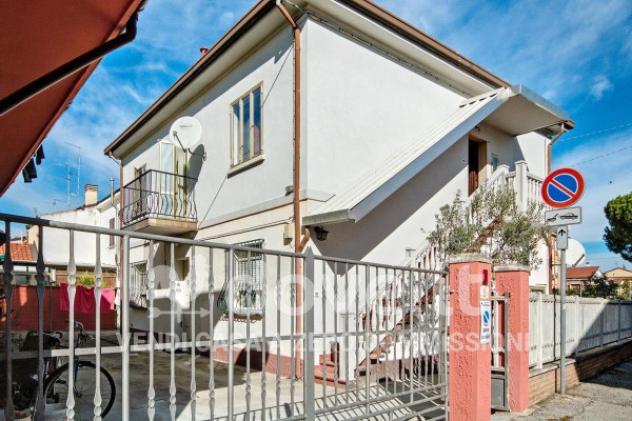 Appartamento di 116 m² con 5 locali e box auto in vendita a Ferrara - Foto 8