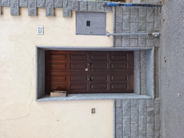 Casa abitabile o piccolo studio per per professionisti. L' immobile è in buono stato e subito abitabile composto al piano terra da un ingresso che fa - Foto 5