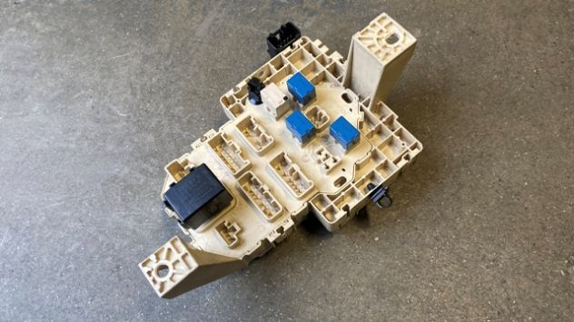 Body computer Suzuki Swift 1.3 benzina 4x4 del 2010 (36770-72KB2) - Foto 2
