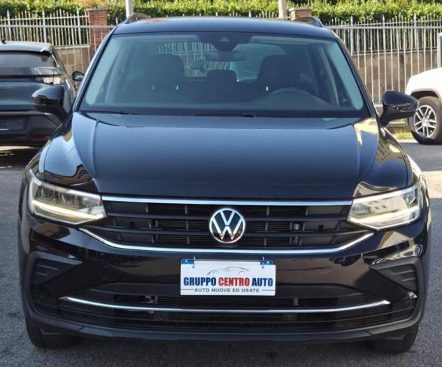 VOLKSWAGEN Tiguan 2.0TDI 150CV DSG Sport - 2023 - Foto 2