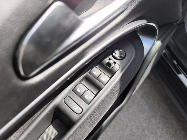 FIAT 600 Hybrid 145 CV DCT MHEV Icon rif. 24101948 - Foto 8