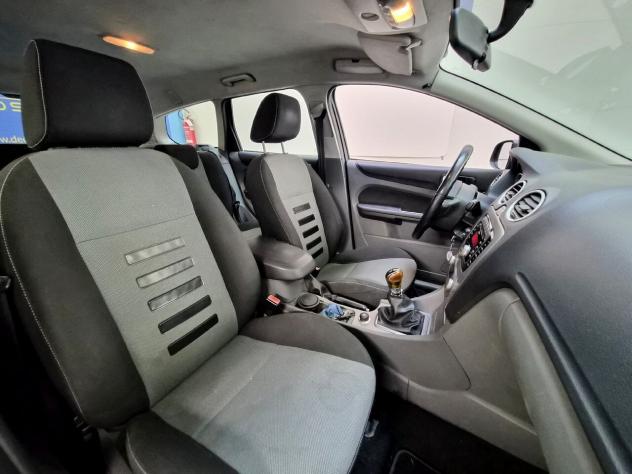 Ford Focus 1.6 GPL SW Titanium - Foto 9