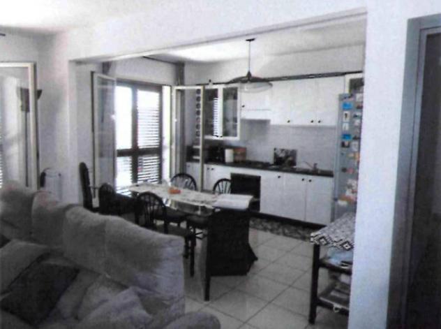 Immobile in asta di 126 m² con più di 5 locali e box auto in vendita a Acireale - Foto 10