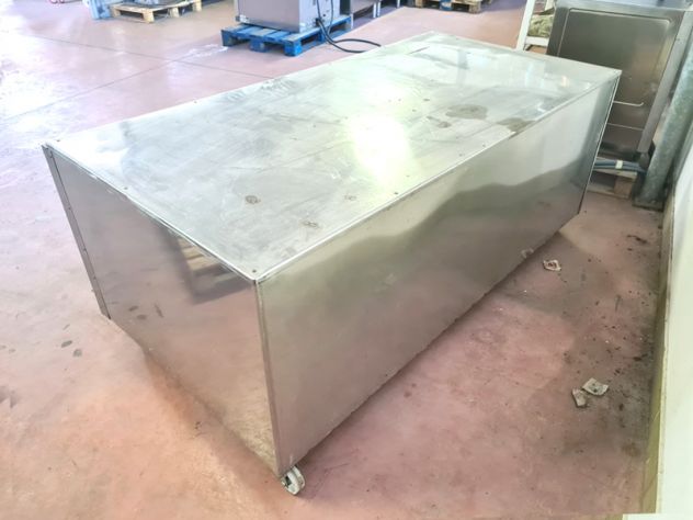 tavolo armadiato inox con base forata usato - Foto 4