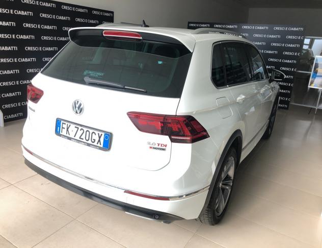 Volkswagen Tiguan 2.0 BiTDI DSG 4MOTION Executive R-Line BMT - Foto 2