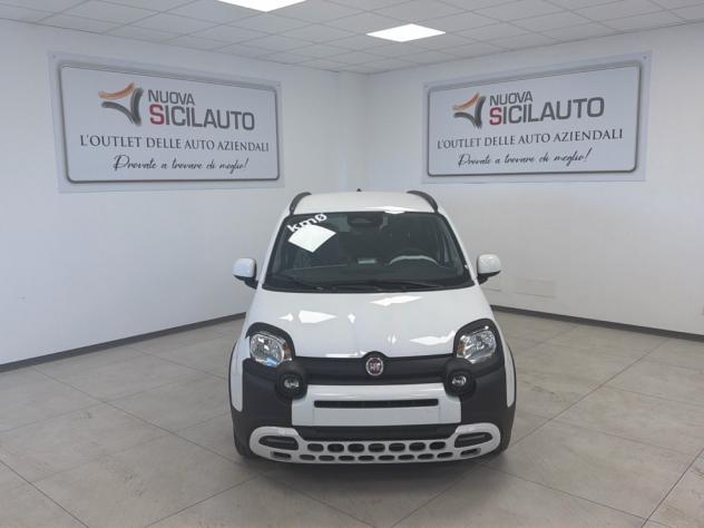 FIAT Pandina 1.0 65cv Hybrid Cross