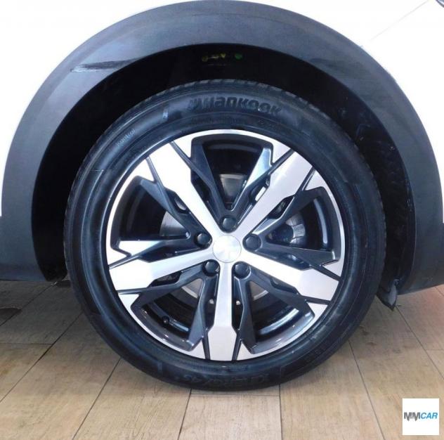PEUGEOT - 3008 - BlueHDi 130 EAT8 S&S Allure - Foto 5