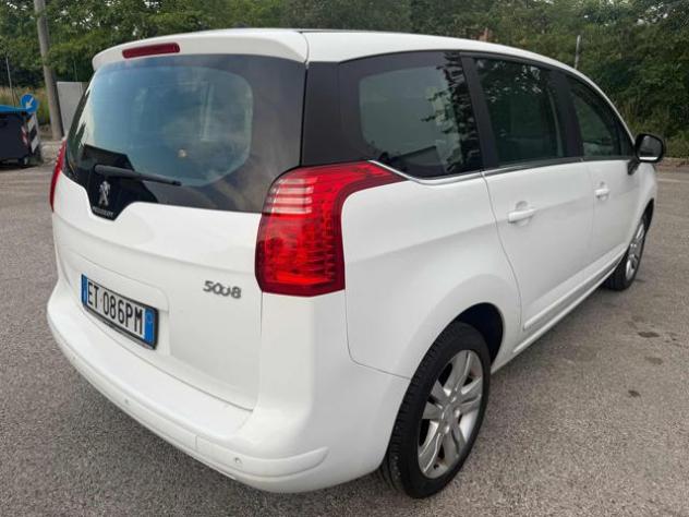 PEUGEOT 5008 1.6 HDi 115CV Allure senza nessun lavoro da fare rif. 23774968 - Foto 10
