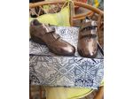 Scarpe a strap da donna pelle lucida zeppa 4 cm numero 37 prezzo 18,00 euro