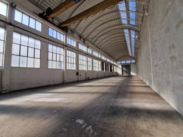Immobile di 3215 m² con più di 5 locali in affitto a Settimo Milanese - Foto 6