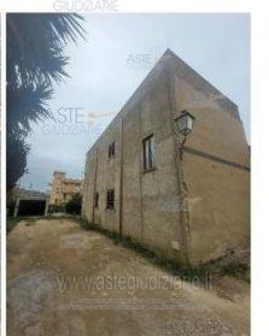 IMMOBILI-IMMOBILE RESIDENZIALE-Via Torrazza,7