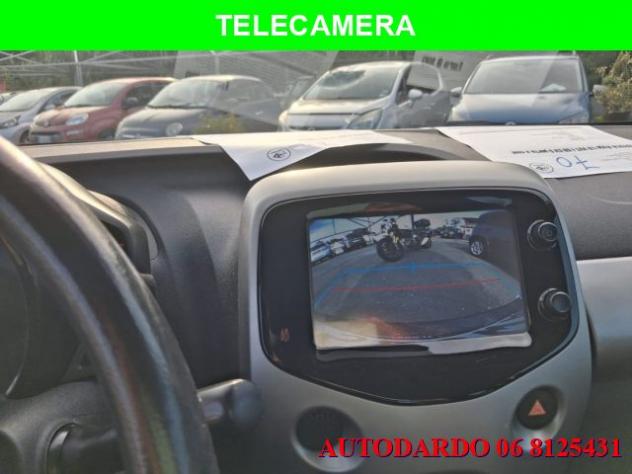 TOYOTA Aygo 1.0 VVT-i 69 CV 5 porte x-cool rif. 23878299 - Foto 2