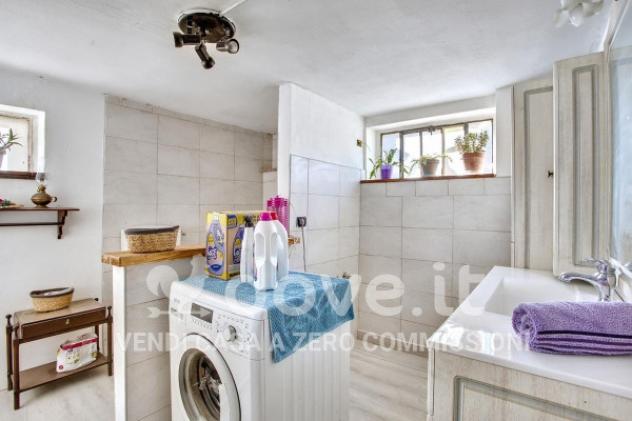 Villa di 240 m² con 4 locali e box auto doppio in vendita a Carnago - Foto 19