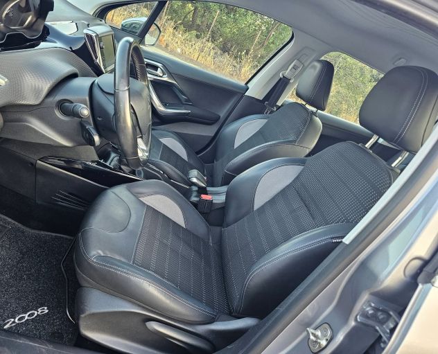 PEUGEOT 2008 1.6 D. - Foto 4