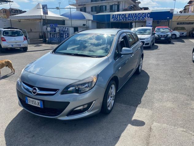 OPEL ASTRA 2.0 CDTI SW AUTOM ANNO 2013 - Foto 2