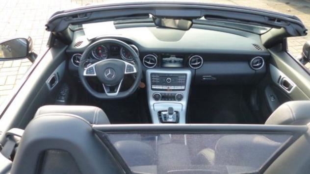 MERCEDES-BENZ SLC 200 Premium AMG rif. 22078991 - Foto 9