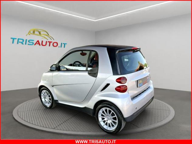 SMART Fortwo 1.0 Aut. Passion NEOPATENTATI (TETTO PANORAMICO) - Foto 2