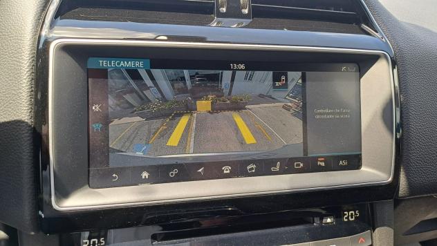 Jaguar F-Pace 2.0d 180 CV AWD aut. Prestige - Foto 6