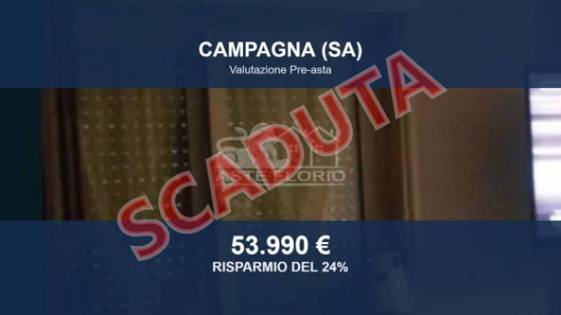 Immobile in asta di 140 m², box auto in vendita a Campagna