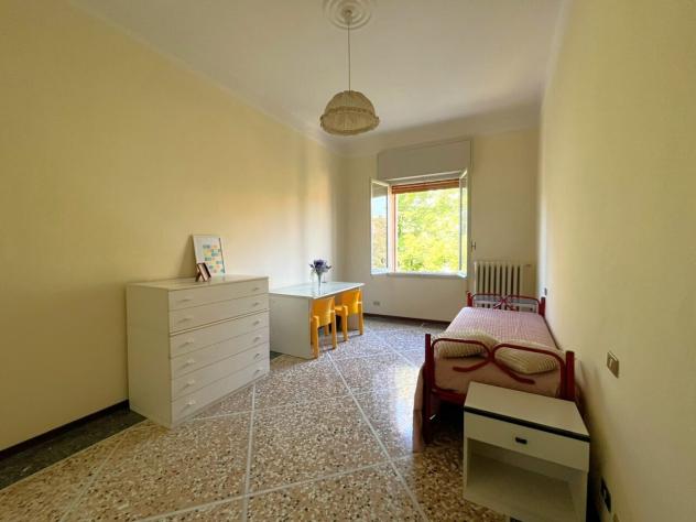 Stanza in appartamento in affitto a Bologna