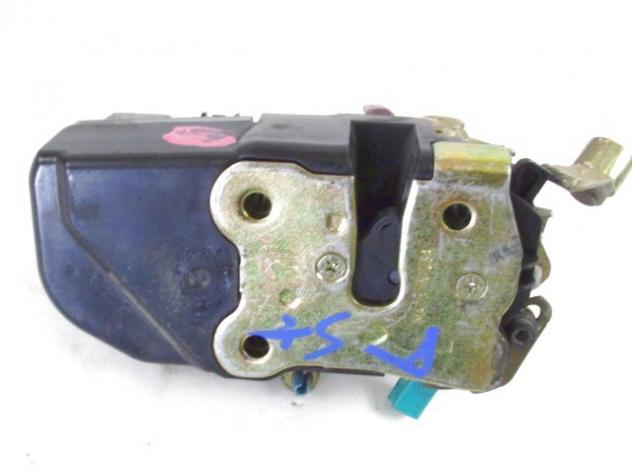 K05109867AB CHIUSURA SERRATURA PORTA ANTERIORE LATO SINISTRO GUIDA CHRYSLER VOYAGER 2.5 D 105KW 5M 5P (2002) RICAMBIO USATO