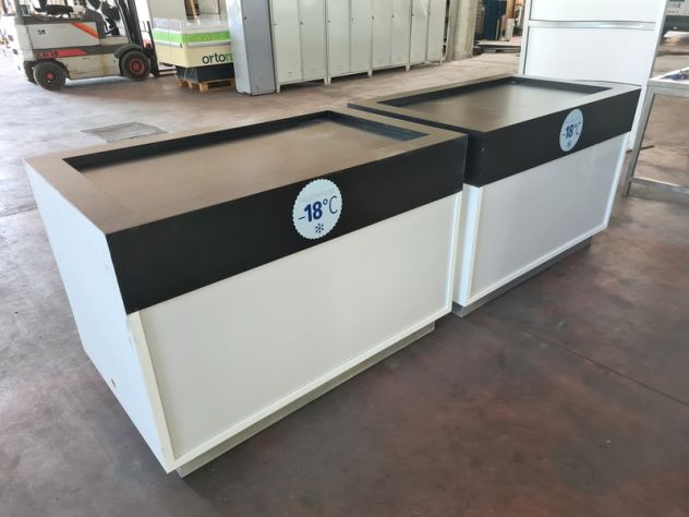 2 MOBILI IN LEGNO PER FIERA USATI - Foto 4