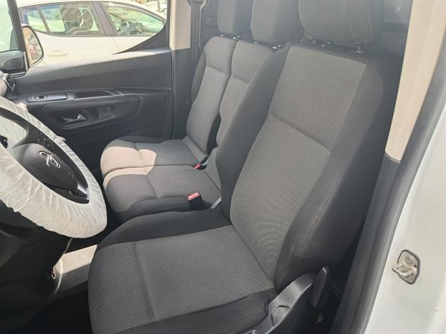 Opel Combo Cargo 1.5 Diesel 100CV - Foto 8