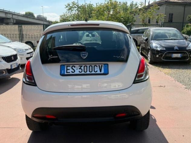 Lancia Ypsilon 0.9 TwinAir 85 CV 5 porte Metano Ecochic - Foto 6