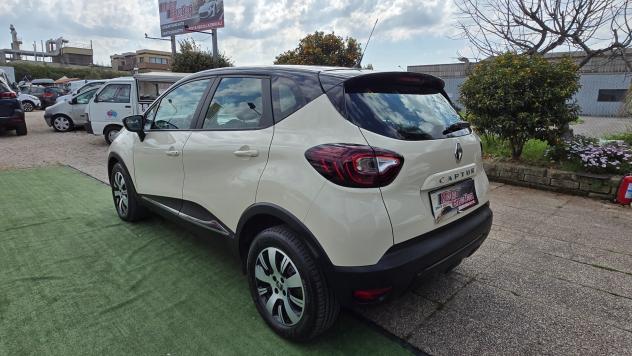 Renault Captur dCi 8V 90 CV EDC Business - Foto 6
