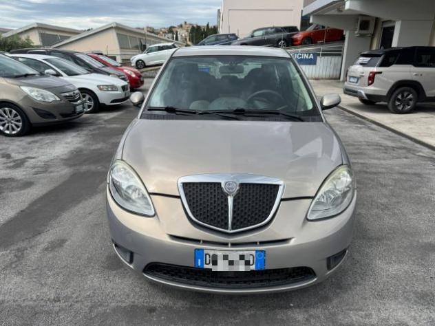LANCIA Ypsilon 1.4 16V Platino rif. 23780110 - Foto 2