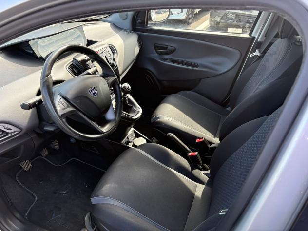 Lancia Ypsilon Ypsilon 1.2 69 CV 5 porte GPL Ecochic Silver - Foto 10