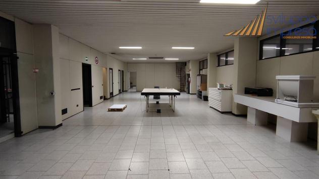 CAPANNONE AD USO LABORATORIO IN AFFITTO A BRUGHERIO - Foto 3