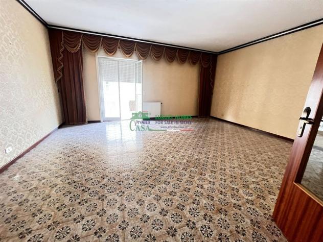 Rif: 2735 - Elegante appartamento di ampia metratura nel cuore di Comiso - Foto 6