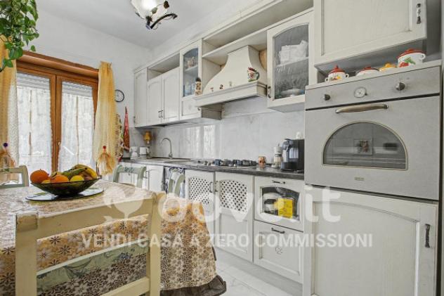 Appartamento di 132 m² con 4 locali e posto auto in vendita a Roma
