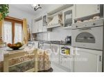 Appartamento di 132 m² con 3 locali e posto auto in vendita a Roma