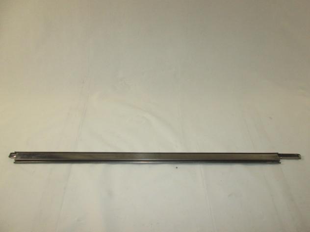 4463837 RASCHIAVETRO PROFILO ESTERNO CROMATO PORTA ANTERIORE DESTRA FIAT RITMO SUPER 1.3 B 5P RICAMBIO NUOVO - Foto 2