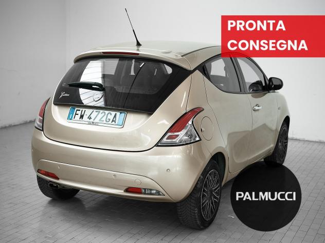 Lancia Ypsilon 1.2 69cv Gold - Foto 3