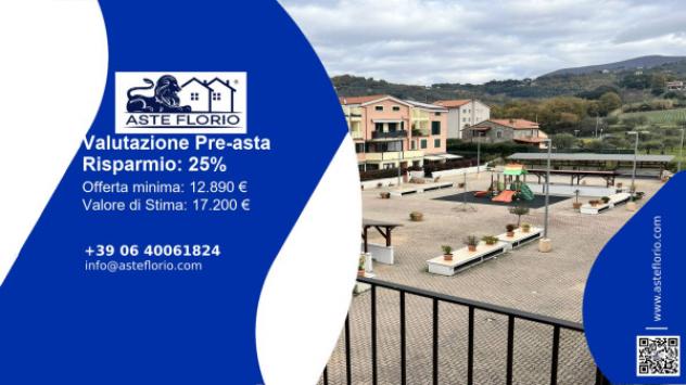 Immobile in asta di 19 m², box auto in vendita a Santo Stefano di Magra - Foto 2
